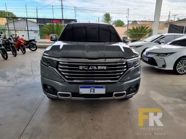 Carro Ram Rampage 2024 Laramie 2.0 Turbodiesel