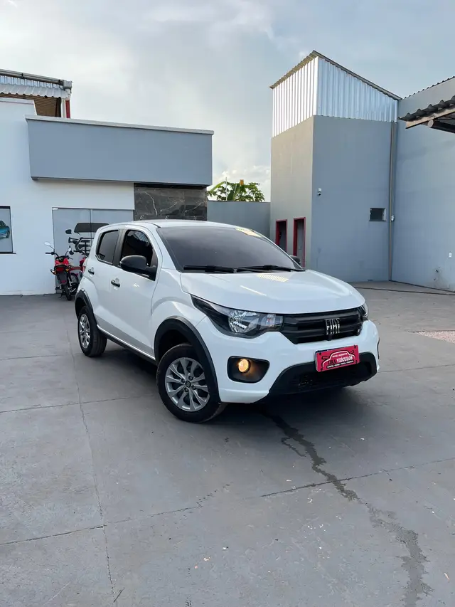 Carro Fiat Mobi 2025 Like 1.0