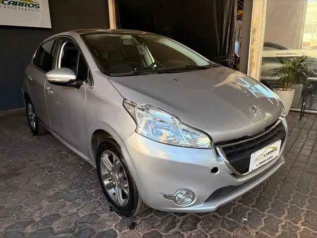 Carro Peugeot 208 2014 Active 1.5 8V (Flex)