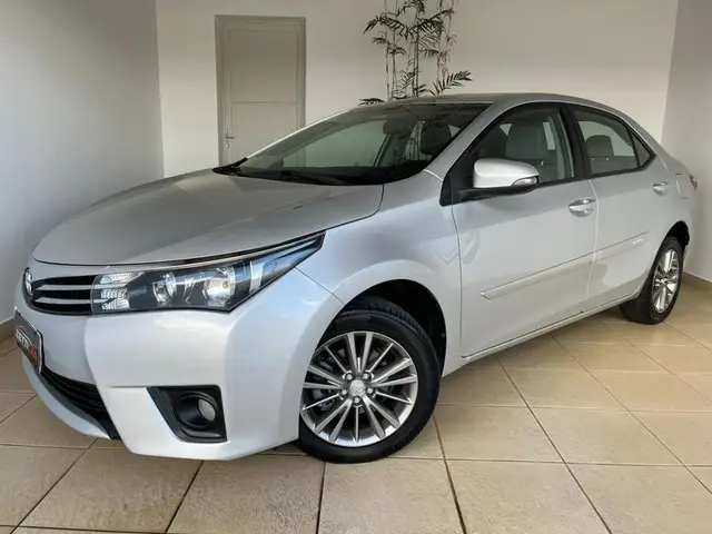 Carro Toyota Corolla 2017 1.8 Dual VVT GLi Multi-Drive (Flex)