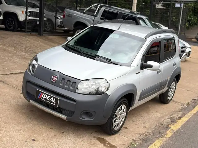 Carro Fiat Uno 2014 Way 1.4 8V (Flex) 4p