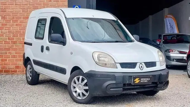 Carro Renault Kangoo Express 2010 1.6 16V Hi-Flex