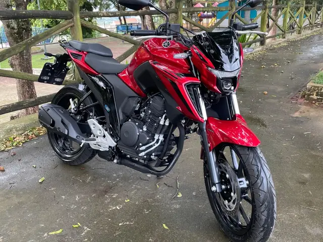 Moto Yamaha Fazer FZ25 2025 Connected