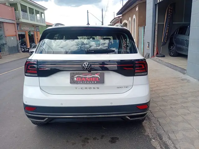 Carro Volkswagen T-Cross 2023 1.0 200 TSI Comfortline (Aut) (Flex)