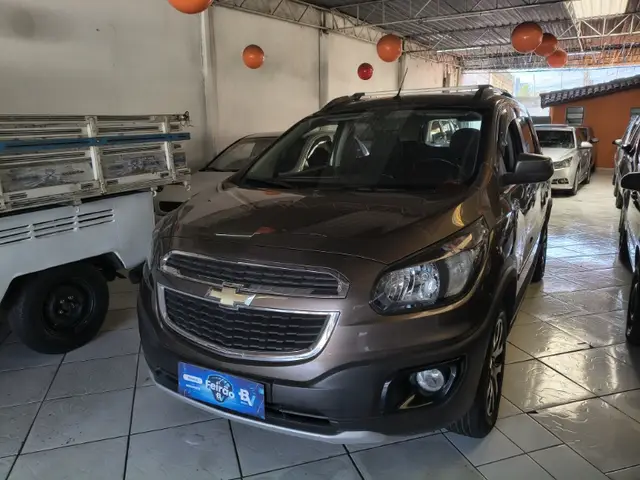Carro Chevrolet Spin 2015 Activ  1.8 (Flex) (Aut)