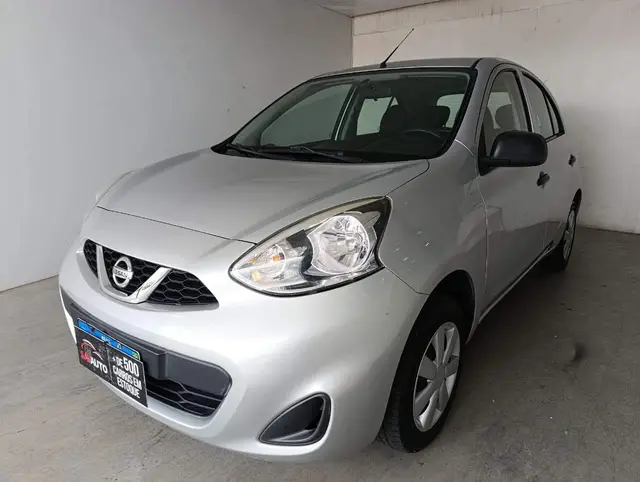 Carro Nissan March 2016 1.0 12V (Flex)