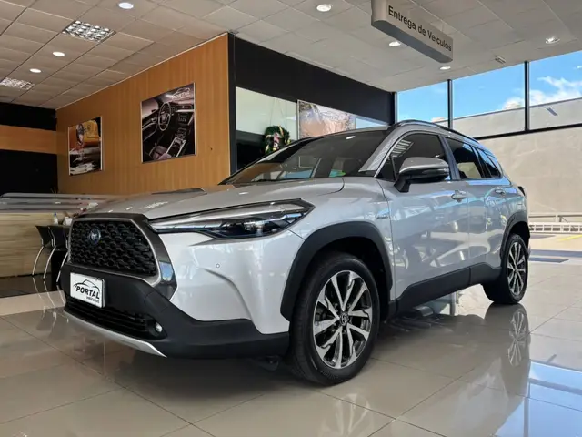 Carro Toyota Corolla Cross 2022 XRV Hybrid 1.8 (flex) (Aut)