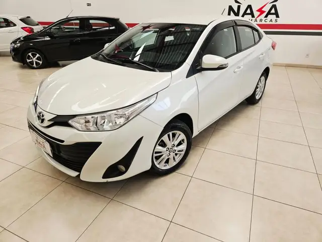 Carro Toyota Yaris Sedan 2019 1.5 XL CVT (Flex)