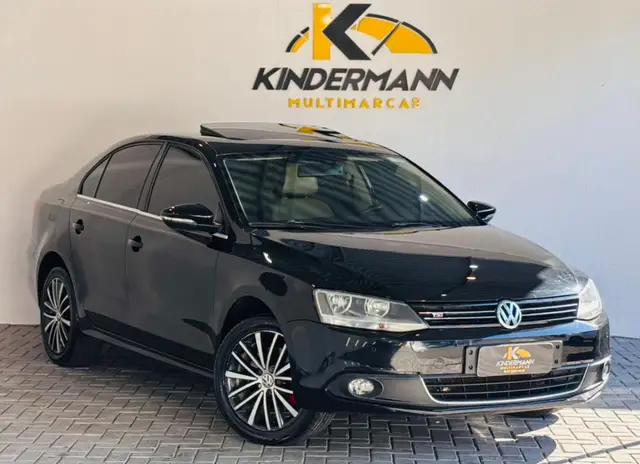 Carro Volkswagen Jetta 2013 2.0 TSI Highline DSG