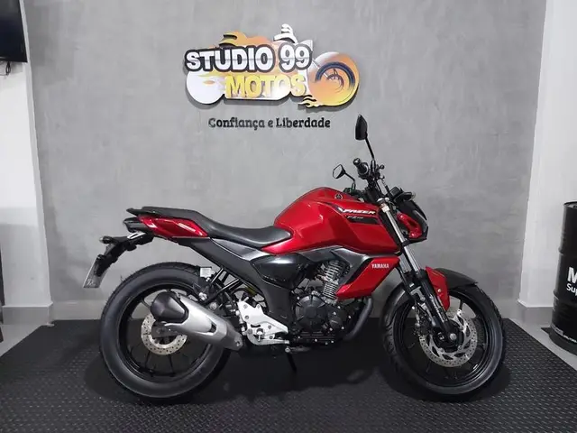 Moto Yamaha Fazer FZ15 2024 ABS