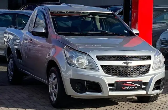 Carro Chevrolet Montana 2017 LS 1.4 (Flex)