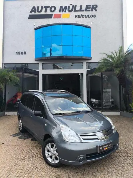 Carro Nissan Grand Livina 2013 SL 1.8 16V Flex Fuel Aut.