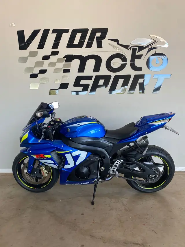Moto Suzuki GSX-R 1000 2015 GSX R