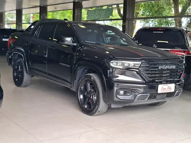 Carro Ram Rampage 2025 R/T 2.0 Turbo