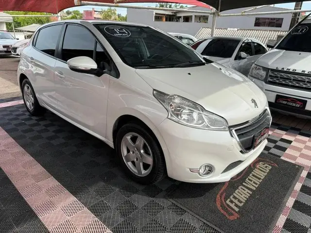 Carro Peugeot 208 2014 Active 1.5 8V (Flex)