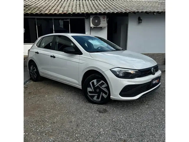 Carro Volkswagen Polo 2025 Track 1.0 Flex 12V 5p
