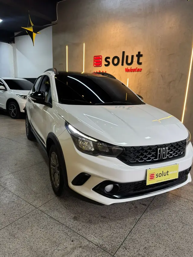 Carro Fiat Argo 2022 Trekking 1.3 (Flex)