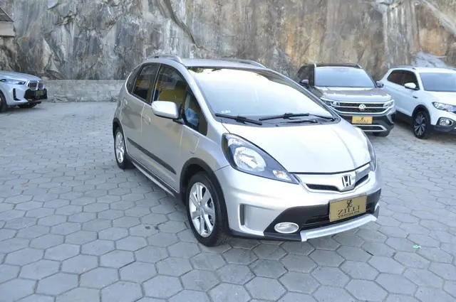 Carro Honda Fit 2014 Twist 1.5 16v (Flex)