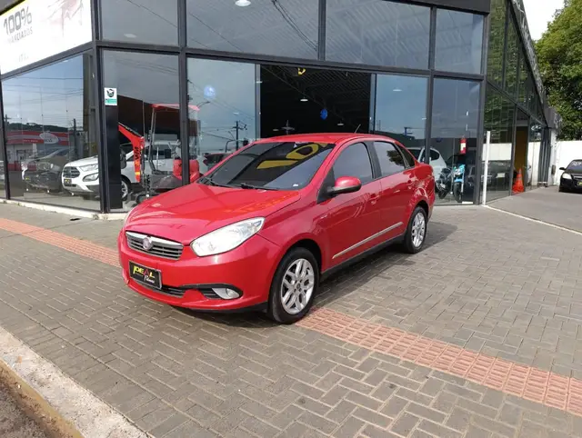 Carro Fiat Grand Siena 2014 Essence 1.6 16V (Flex)