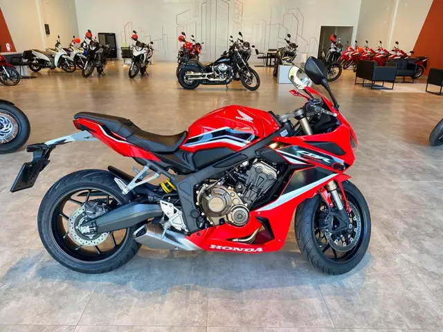 Moto Honda CB 650R 2022 (ABS)