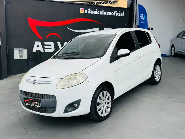 Carro Fiat Palio 2013 Essence 1.6 16V (Flex)