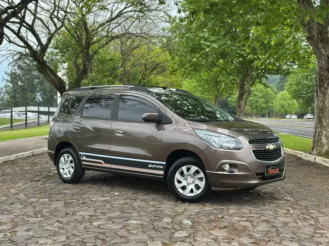 Carro Chevrolet Spin 2016 LTZ 7S 1.8 (Flex) (Aut)