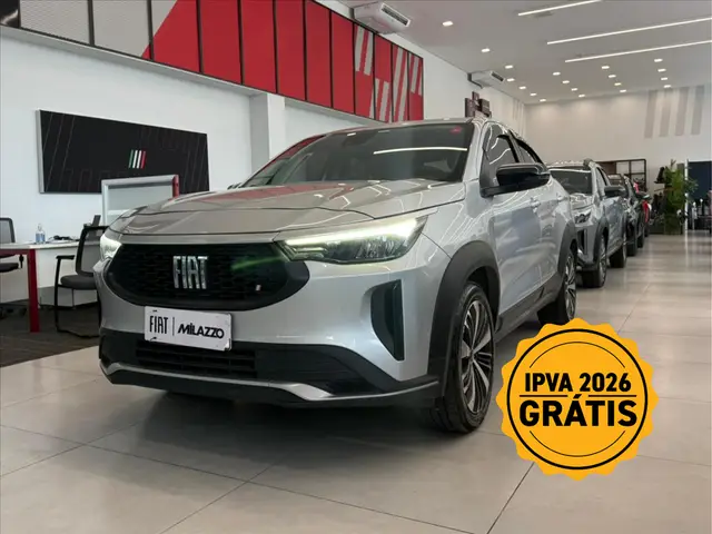 Carro Fiat Fastback 2025 Turbo 200