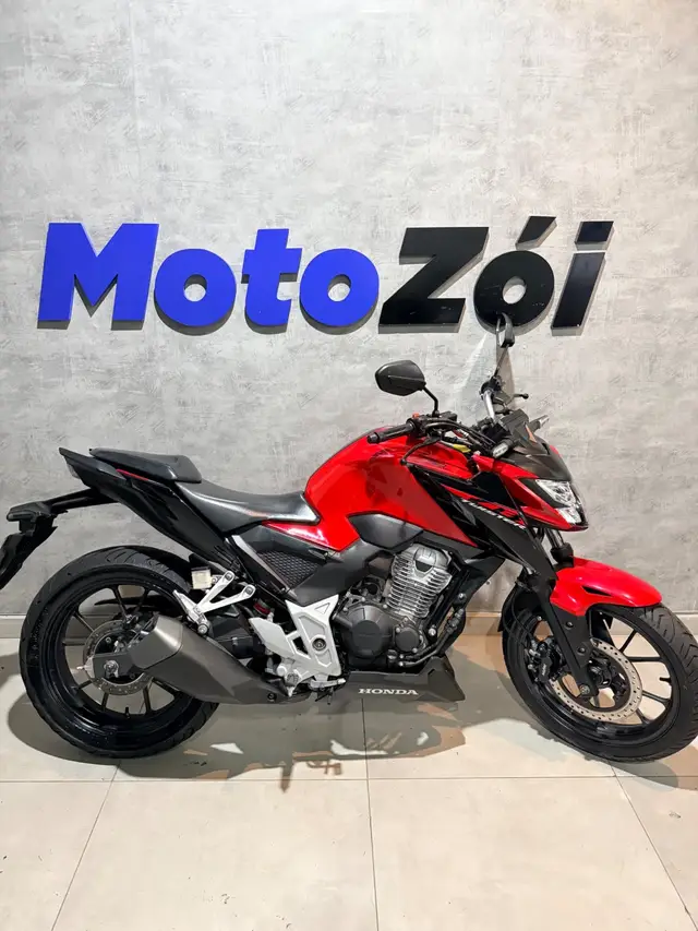 Moto Honda CB 300F Twister 2023 (ABS)
