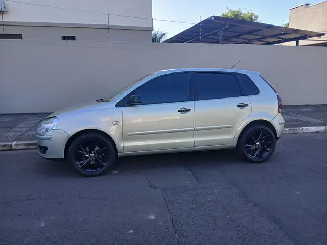 Carro Volkswagen Polo 2008 Hatch. 1.6 8V (Flex)