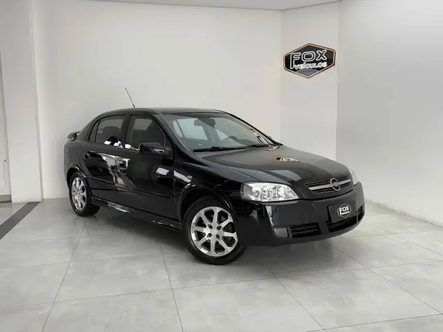 Carro Chevrolet Astra Sedan 2011 Advantage 2.0 (Flex)