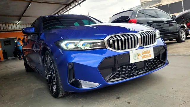 Carro BMW 320i 2025 M Sport 2.0 Turbo (Aut.)