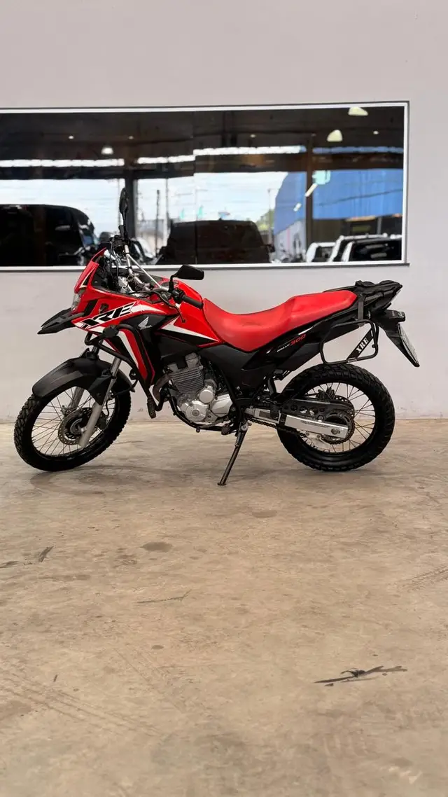 Moto Honda XRE 300 2023 ABS