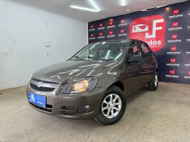 Carro Chevrolet Celta 2014 Advantage 1.0 (Flex)