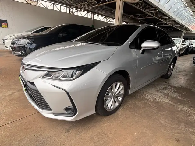 Carro Toyota Corolla 2020 GLi 2.0
