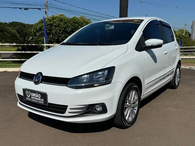Carro Volkswagen Fox 2019 1.6 MSI Connect (Flex)