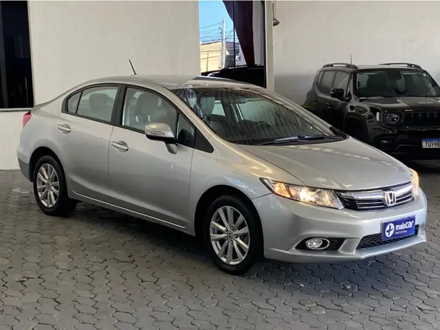 Carro Honda Civic 2014 New  LXR 2.0 i-VTEC (Aut) (Flex)
