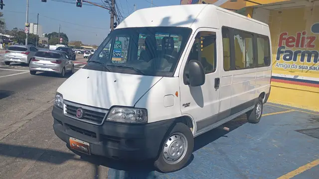 Carro Fiat Ducato 2011 Multi Teto Alto 2.3