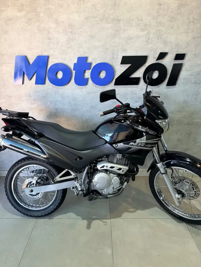 Moto Honda NX 4 Falcon 2007 400