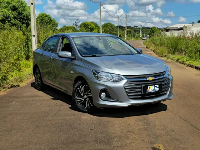 Carro Chevrolet Onix Plus 2024 LT 1.0
