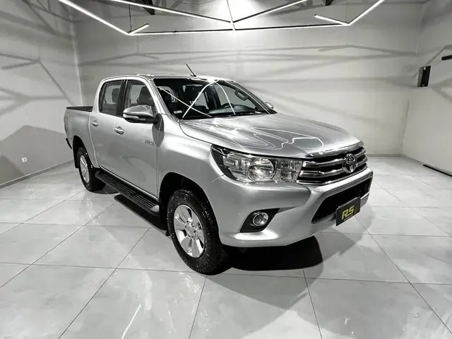 Carro Toyota Hilux Cabine Dupla 2016 Hilux 2.8 16v TDI SRV CD 4x4 (Aut)