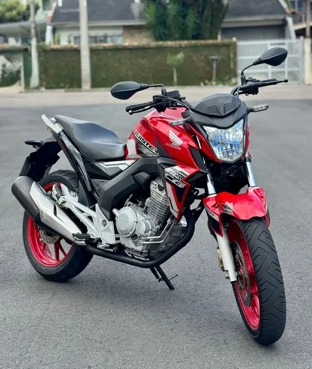 Moto Honda CB 250F Twister 2021 (CBS)