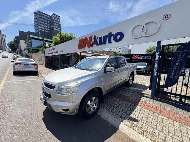 Carro Chevrolet S10 Cabine Dupla 2014 S10 LTZ 2.4 4x2 (Cab Dupla) (Flex)