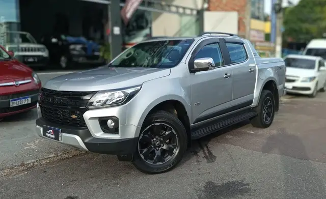 Carro Chevrolet S10 Cabine Dupla 2023 High Country 2.8 Turbodiesel (Aut.)