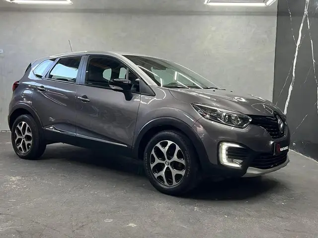 Carro Renault Captur 2020 BOSE 1.6 16v SCe CVT (Flex)