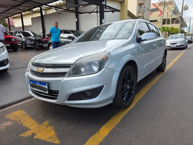 Carro Chevrolet Vectra GT 2010 2.0 8V (Flex)