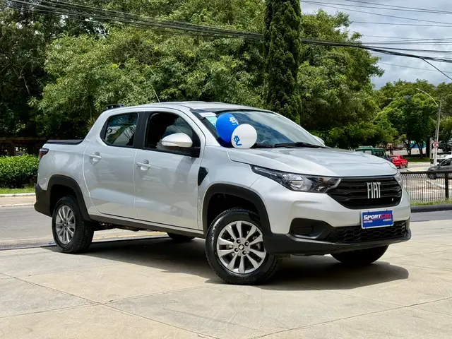 Carro Fiat Strada 2025 Freedom 1.3 Flex 8V CD