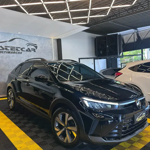 Carro Volkswagen Nivus 2025 Comfortline 200 TSI