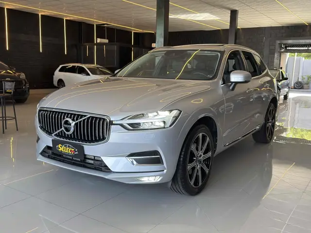 Carro Volvo XC60 2019 2.0 T5 Momentum AWD