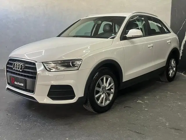 Carro Audi Q3 2016 1.4 TFSI Ambiente S Tronic