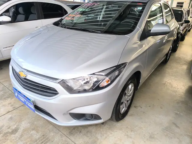Carro Chevrolet Onix 2019 1.0 LT SPE/4
